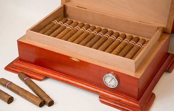 How to Care For Cigars & Store Them The Correct Way